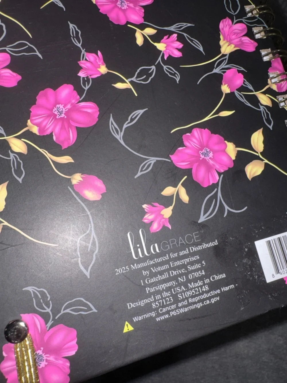 lilaGRACE - NWT 2026 Spiral Black & Pink Floral Planner with Pen & Sticky Tabs